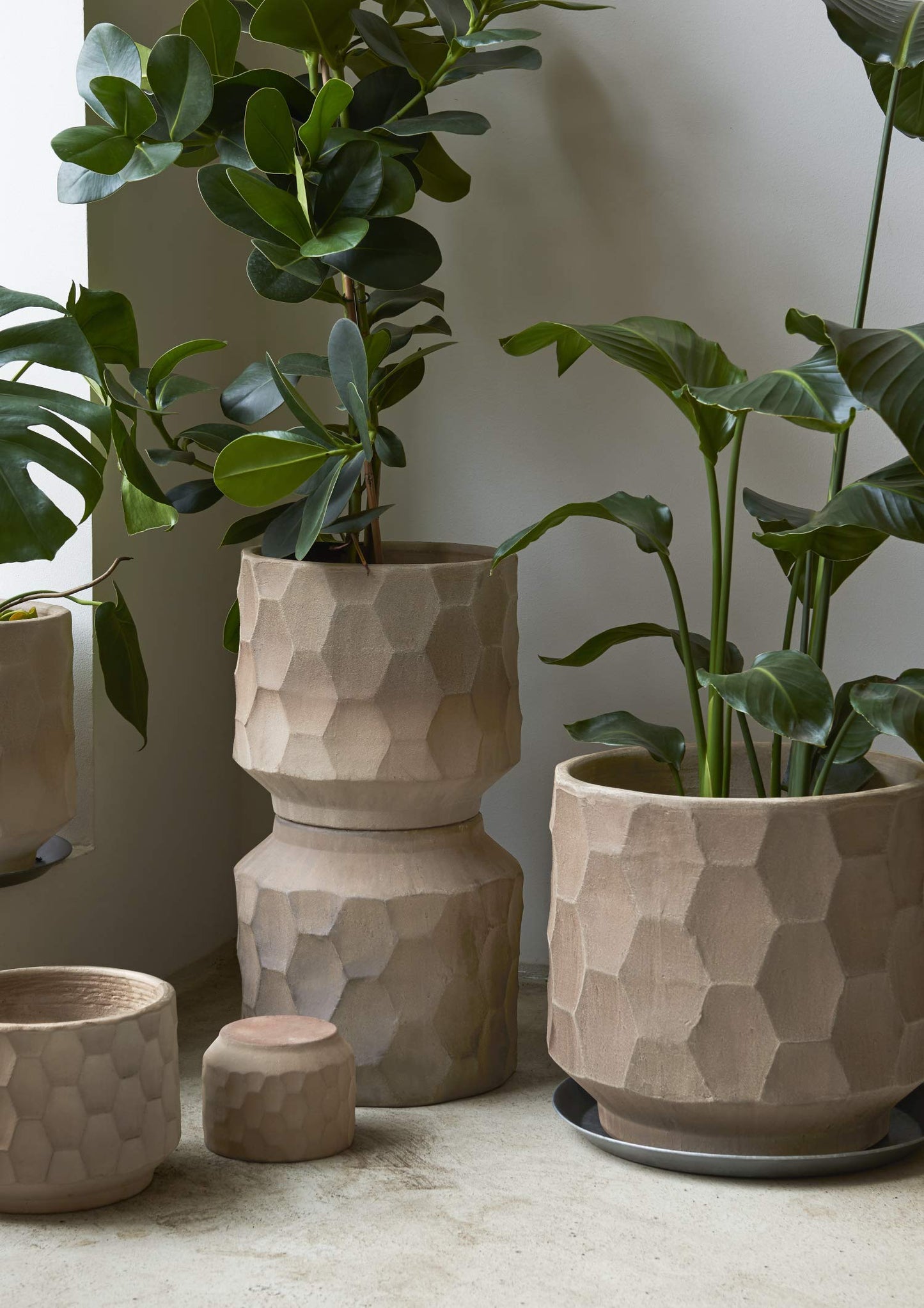 Kähler Gro Designer Plant Pot with Saucer 16.5cm Burnt Stoneware