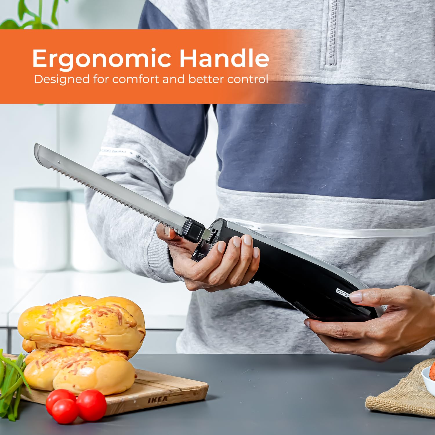150W Electric Carving Knife in Black, Serrated Blade for Meat & Bread