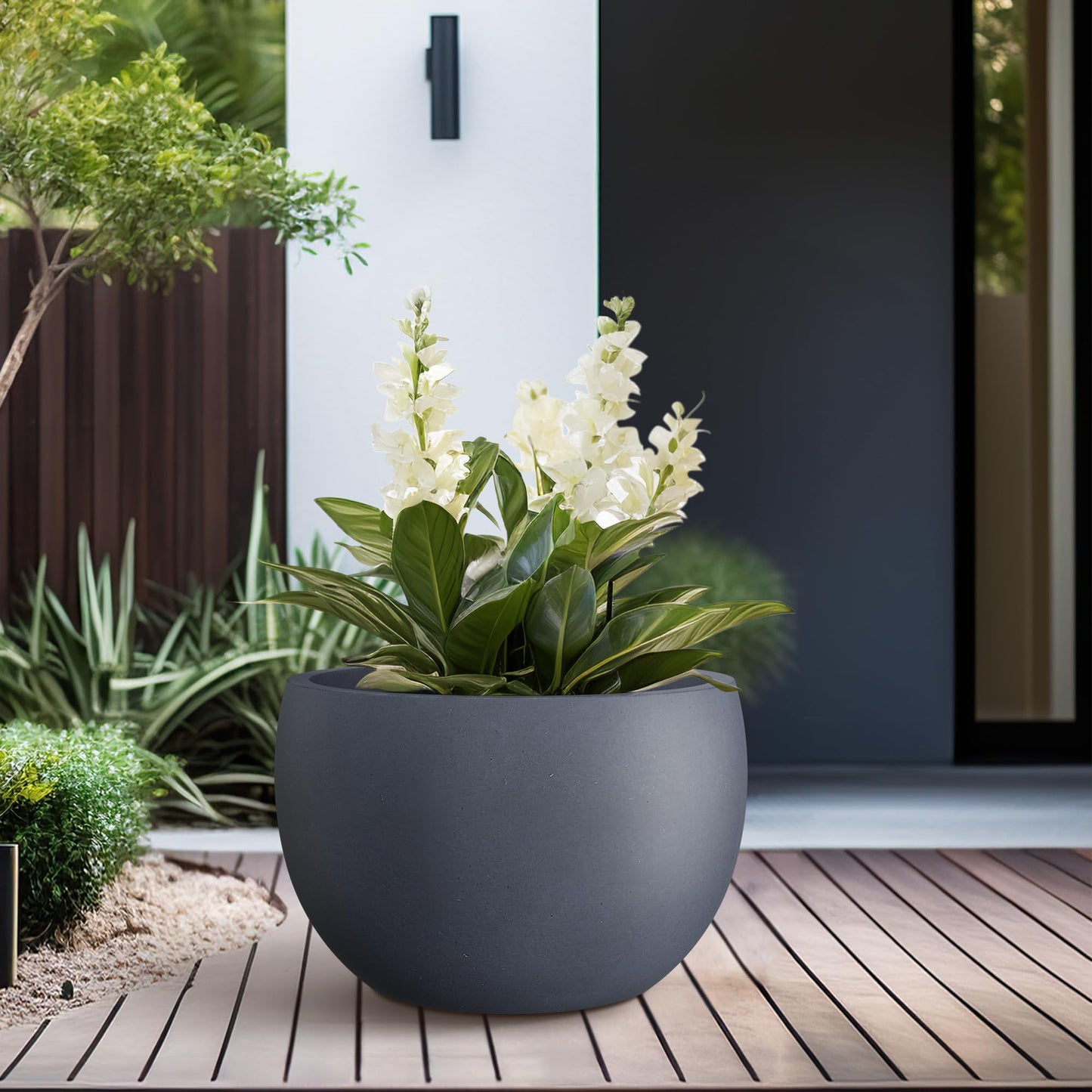 Large Concrete Planter in Charcoal 15.7 Inch / 40cm Round Garden Pot