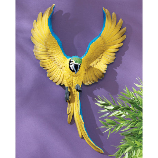 Design Toscano Flapping Macaw Bird Wall Sculpture 40.5cm Indoor Tropical Decor