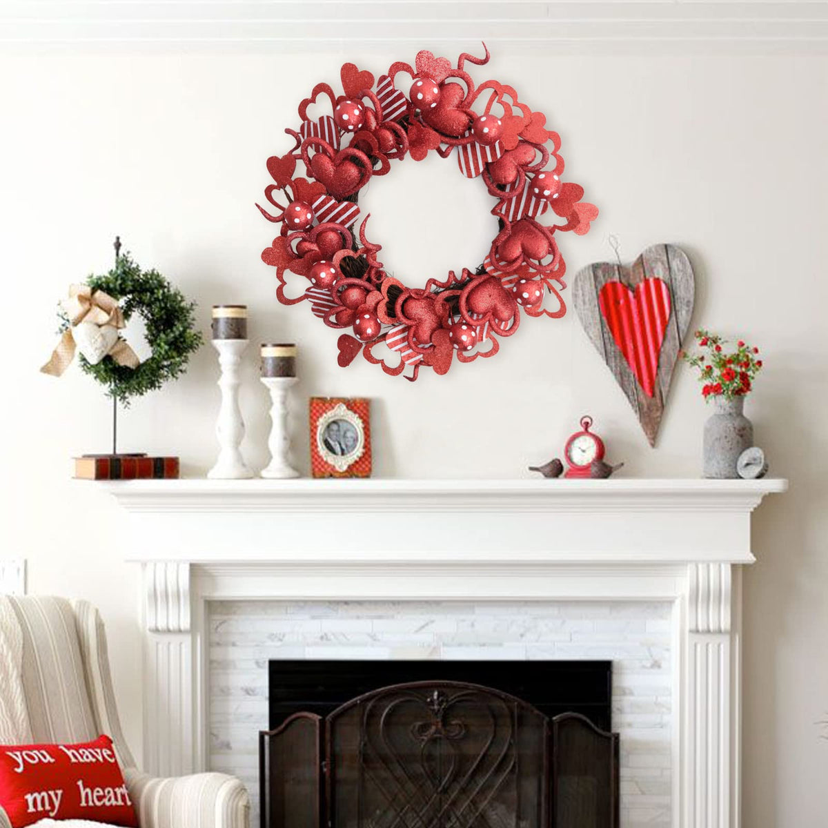 18-Inch Red Heart Wreath Front Door Decoration Valentine's Day / Christmas