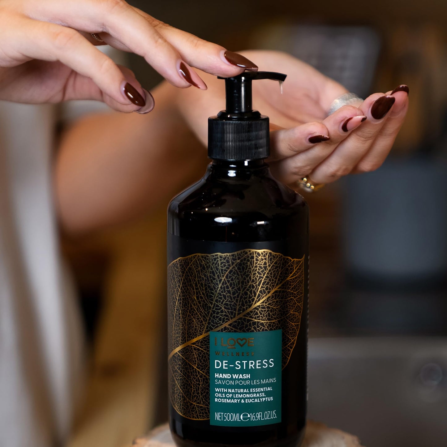 I LOVE Wellness Destress Hand Wash with Essential Oils, Aloe Vera & Vitamin E