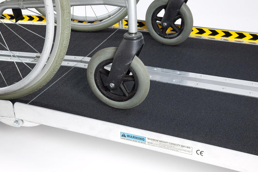 Strong Wheelchair Ramp 6ft / 183cm Multifold Access Ramp for Steps, Doorways, Homes Anti-slip Aluminium Disabled Access Ramp