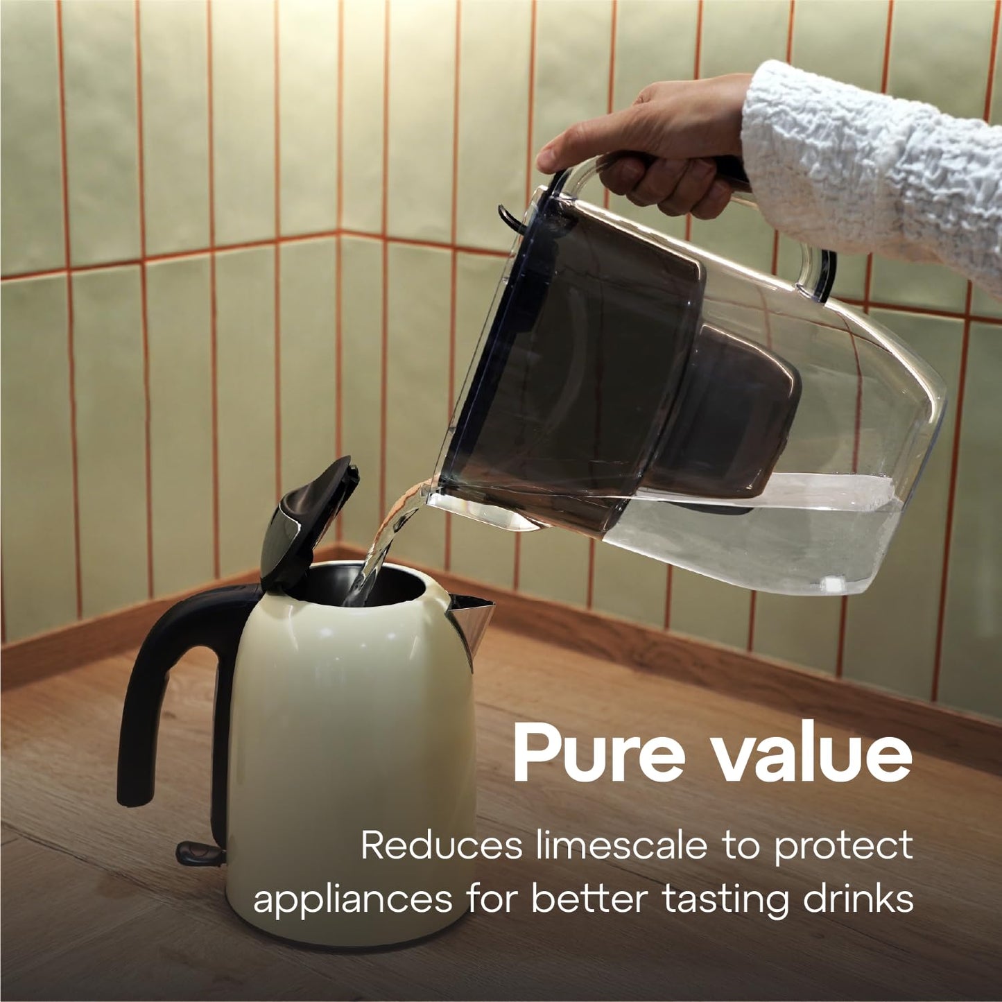 AQUAPHOR Fresh Water Filter Jug 3.2L Black - Fridge Fitting Design