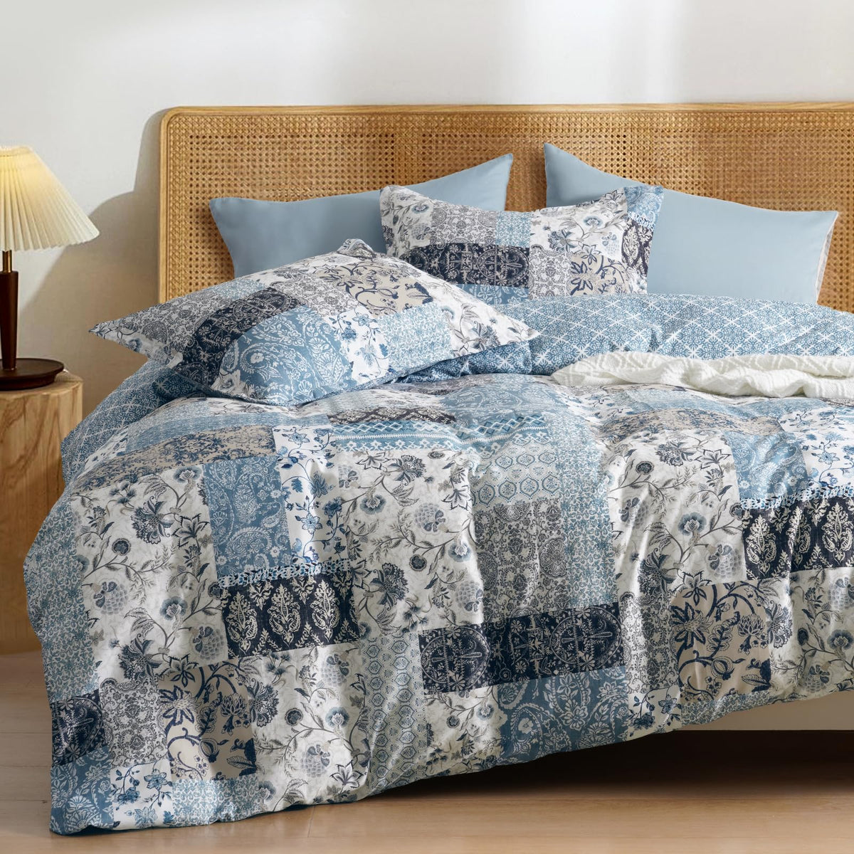 Ultra Soft Queen Duvet Cover Set 90x90 Blue Paisley Boho, Reversible Farmhouse Pattern