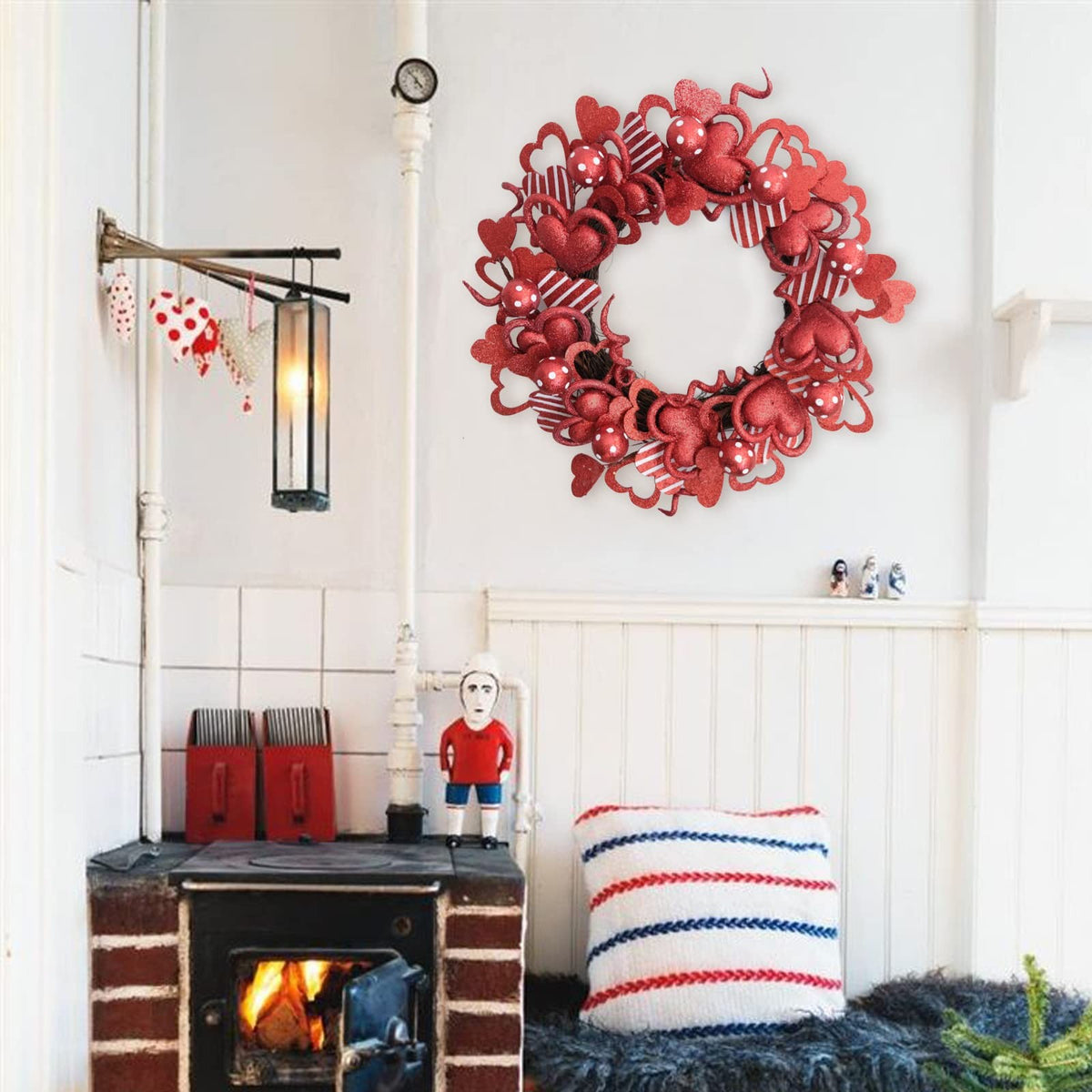 18-Inch Red Heart Wreath Front Door Decoration Valentine's Day / Christmas