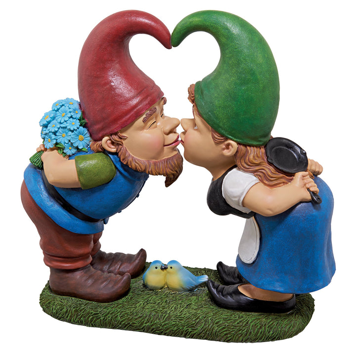 Gnomes Garden Statue Ornament by Design Toscano Kiss and Tell Lover, Large 30cm
