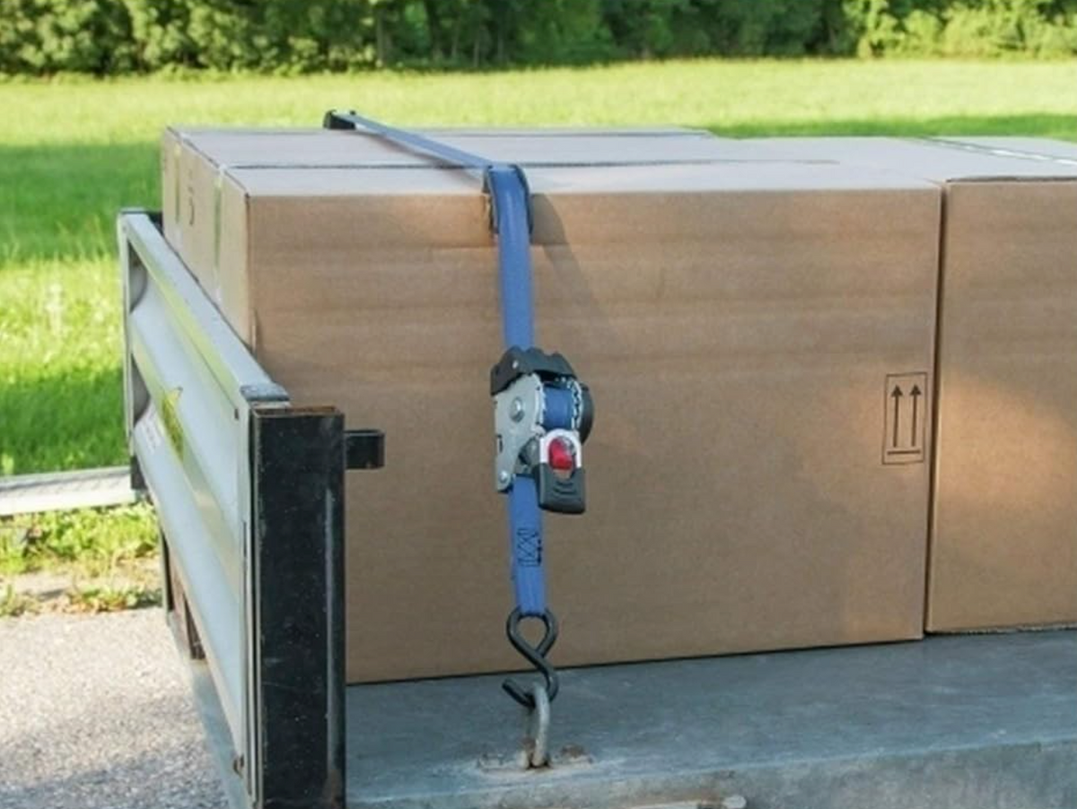 Kerbl Automatic Lashing Strap with Winding Function 1.8m, 25mm up-to 600kg