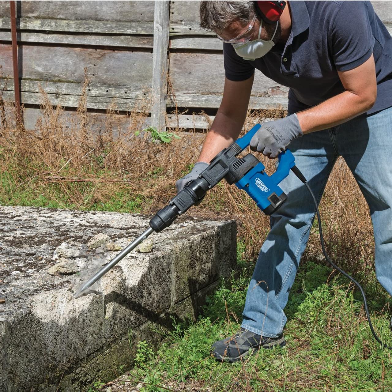 Draper Expert 1050W SDS Hammer Drill Breaker 2m Cable 230V